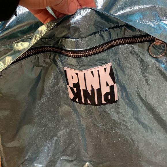 PINK Victoria’s Secret Foil Iridescent Pullover Jacket Light Blue XS/S N… - Picture 11 of 13